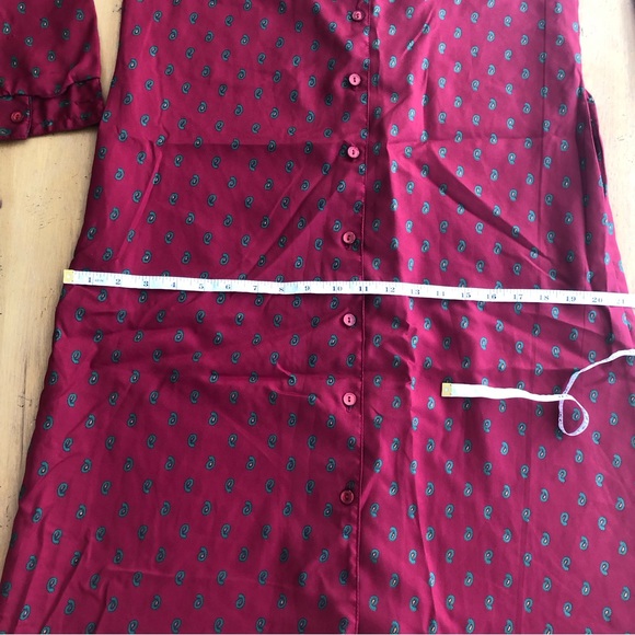 Vintage Maroon Paisley Long Nightgown Dress Silky Straight Loose with Pockets - Picture 12 of 13
